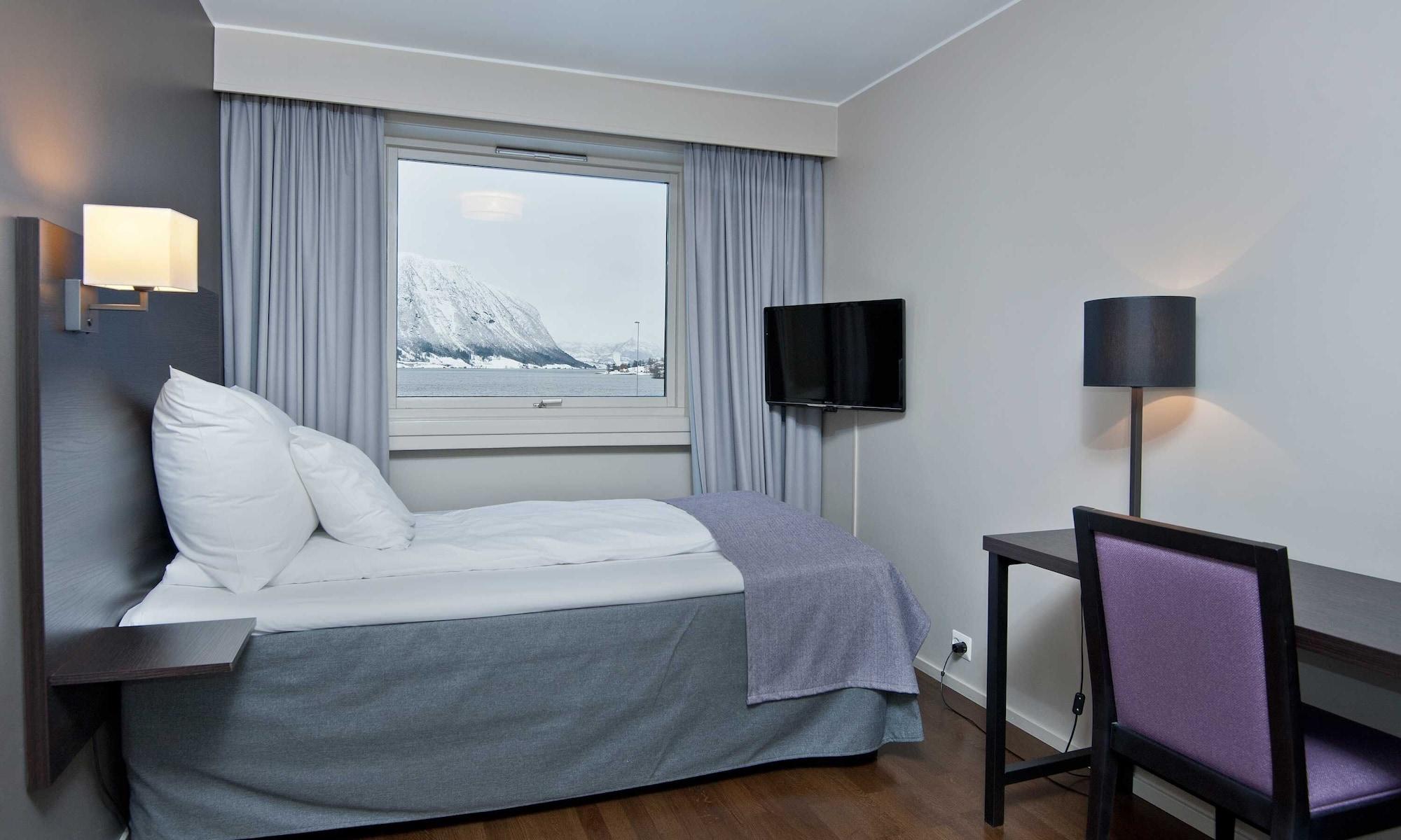 Thon Partnerhotel Jolster Скей Екстер'єр фото